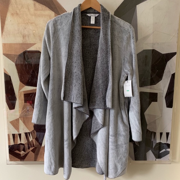 Rene Rofe Other - Rene Rofe sleepwear fuzzy wrap sweater grey